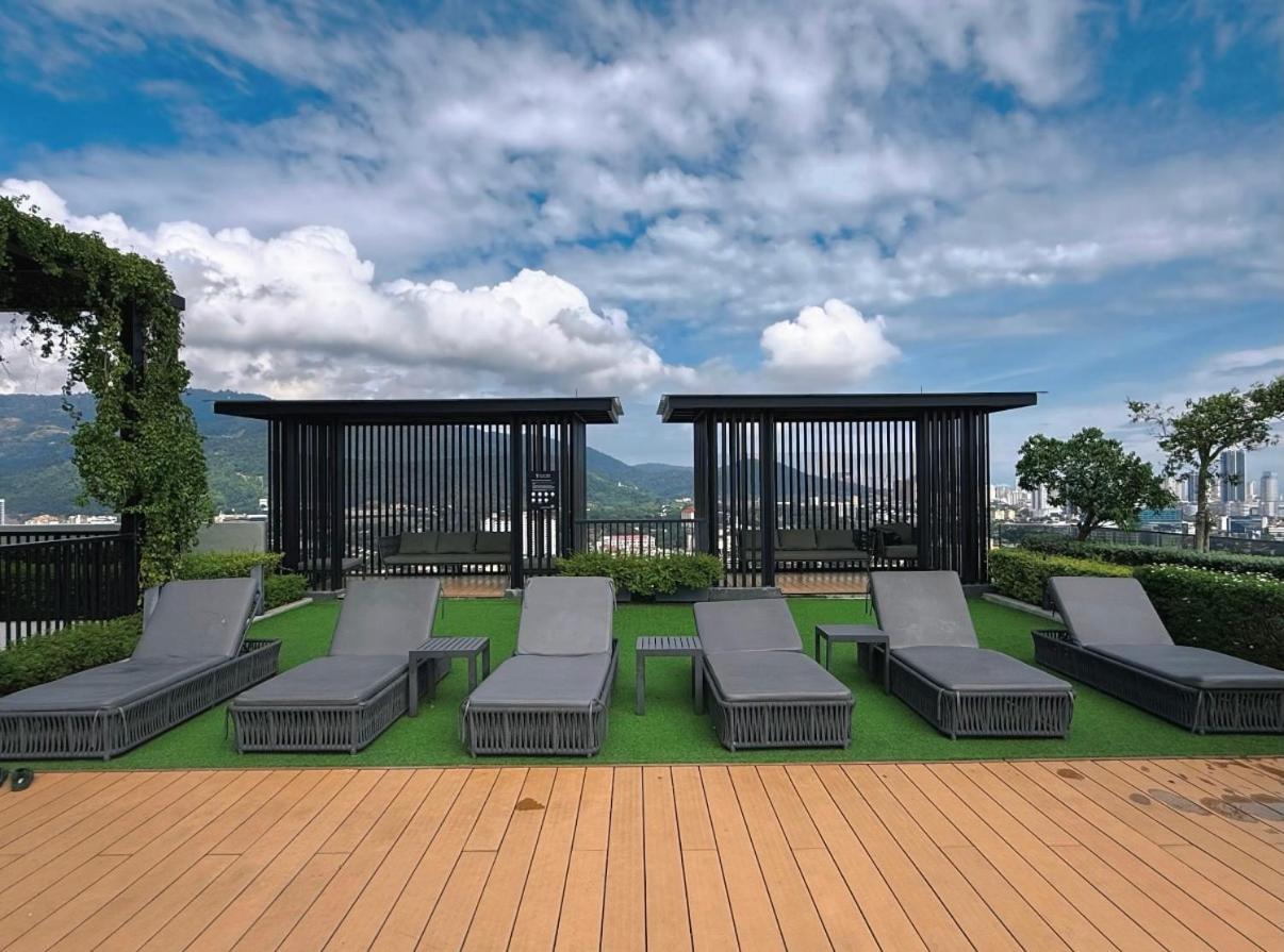 Beacon 2Br Infinity Pool - By Bnb4U George Town Esterno foto